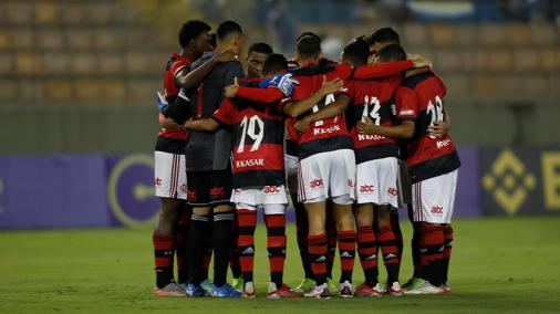 Goleiro do Flamengo lamenta eliminação na Copinha: ‘Estamos sem chão’