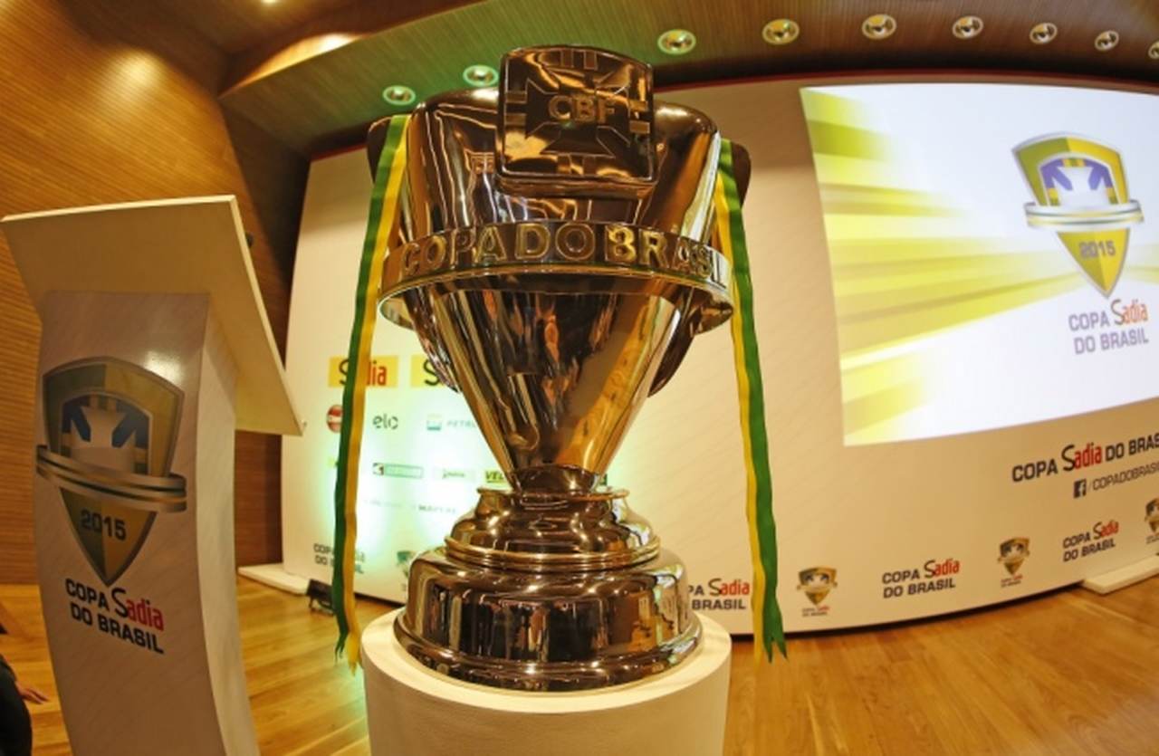 CBF aumenta valores de premiações da Copa do Brasil; veja quanto cada clube  pode ganhar! - Lance!