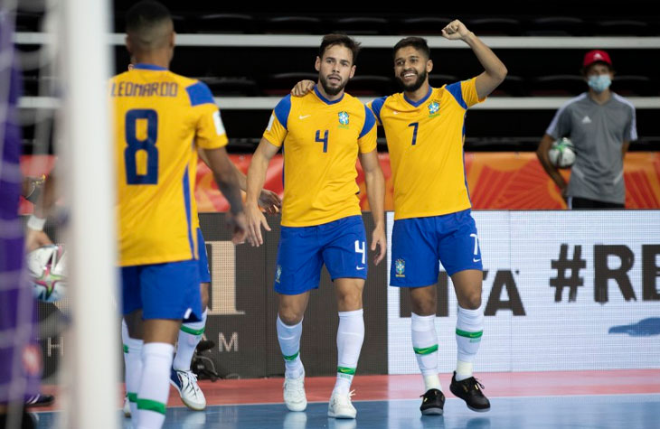 Os 10 maiores jogadores da Seleção Brasileira de Futsal [2023]