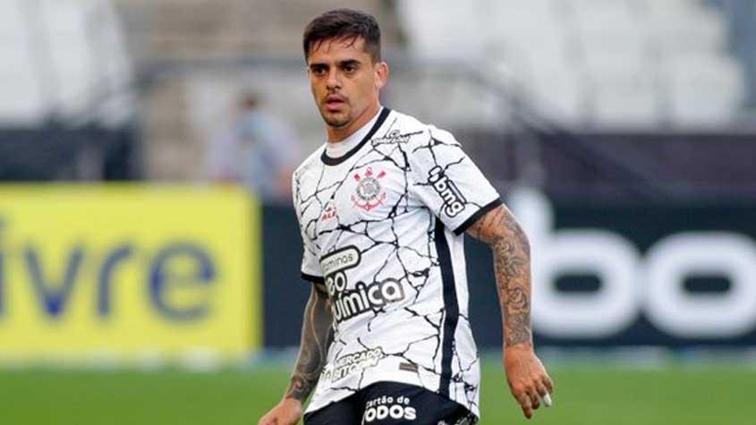 Com 475 jogos, Fagner entra no top-10 de jogadores que mais atuaram pelo  Corinthians