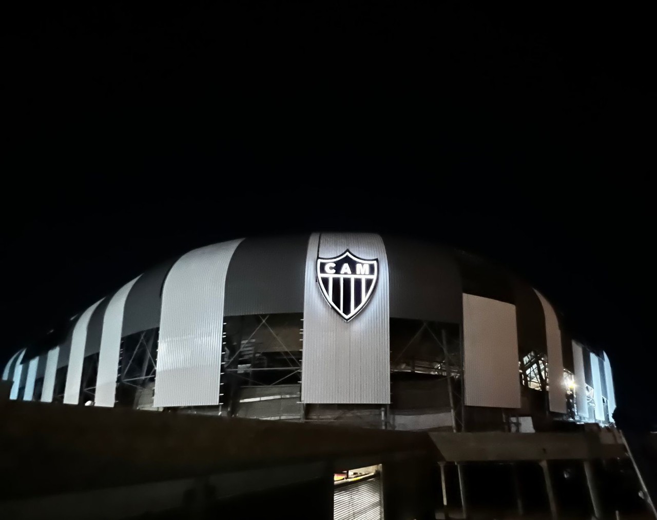 Arena MRV confirma data de inauguração veja como estão as obras no