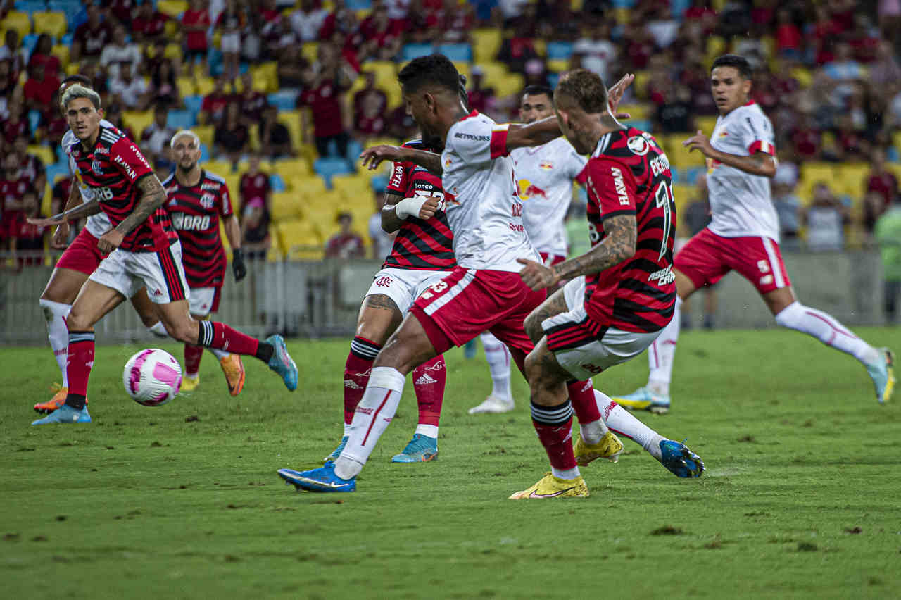 Atuações ENM: Arrascaeta decide para o Flamengo contra o Red Bull Bragantino;  veja as notas