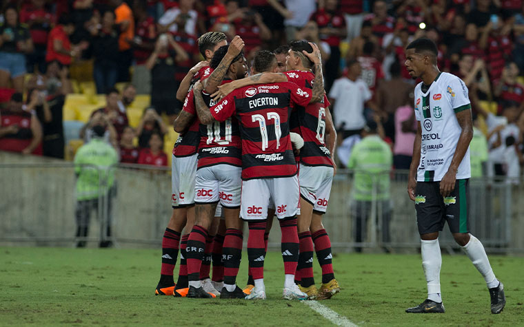 Gerson faz 2 gols, Olympique se classifica para Champions e Fla embolsará  valor milionário como premiação - Urubu Interativo