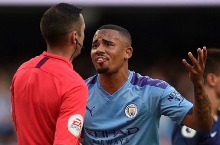 Gabriel Jesus x VAR - Manchester City x Tottenham