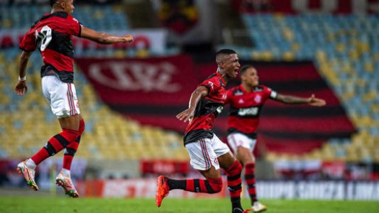 Video Assista Ao Golaco De Max Que Deu A Vitoria Ao Flamengo Em Estreia No Carioca Lance