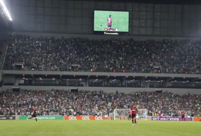 Conselheiros cobram presidente por palmeirenses na Arena 