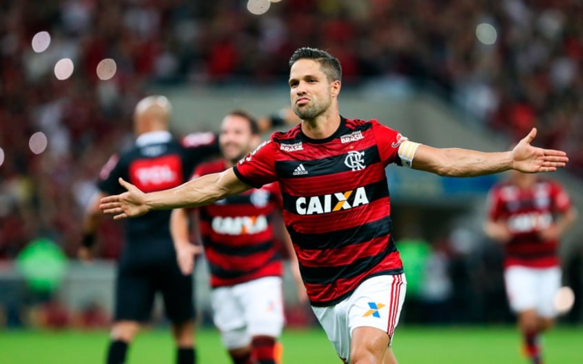 Flamengo Completa Dois Anos Sem Fazer Um Gol De Falta Reveja O Ultimo Lance