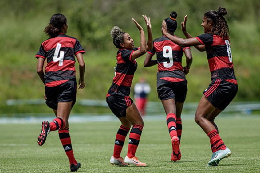 Flamengo Bate O Fortaleza E Estreia Com Vitória No Brasileirão Feminino ...