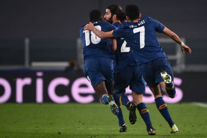 Juventus Vence Mas Porto Consegue A Classificacao Pelo Gol Fora Na Champions League Lance