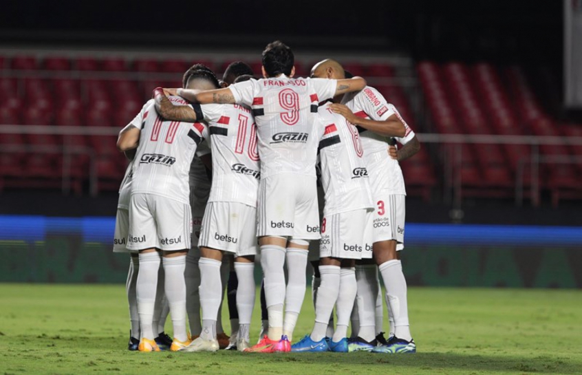 Sporting Cristal X Sao Paulo Provaveis Escalacoes Desfalques E Onde Assistir Lance