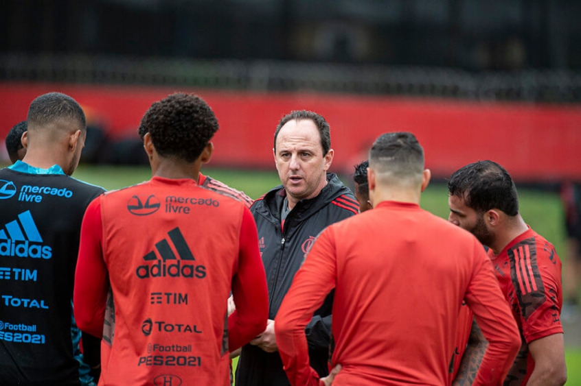 Sem Diego Alves Flamengo Divulga Os Relacionados Para A Partida Contra O Cuiaba Veja A Lista Lance