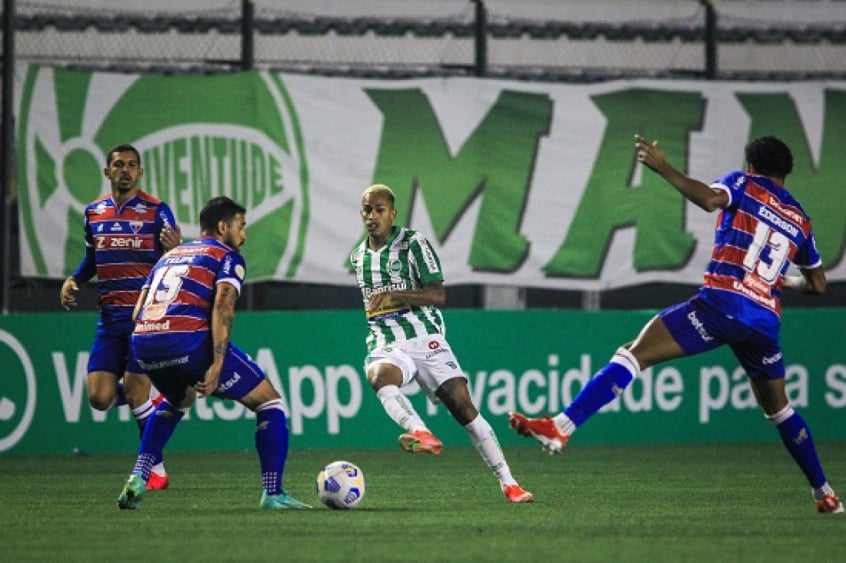 Fortaleza sai na frente, mas cede o empate ao Juventude pelo Brasileirão |  LANCE!