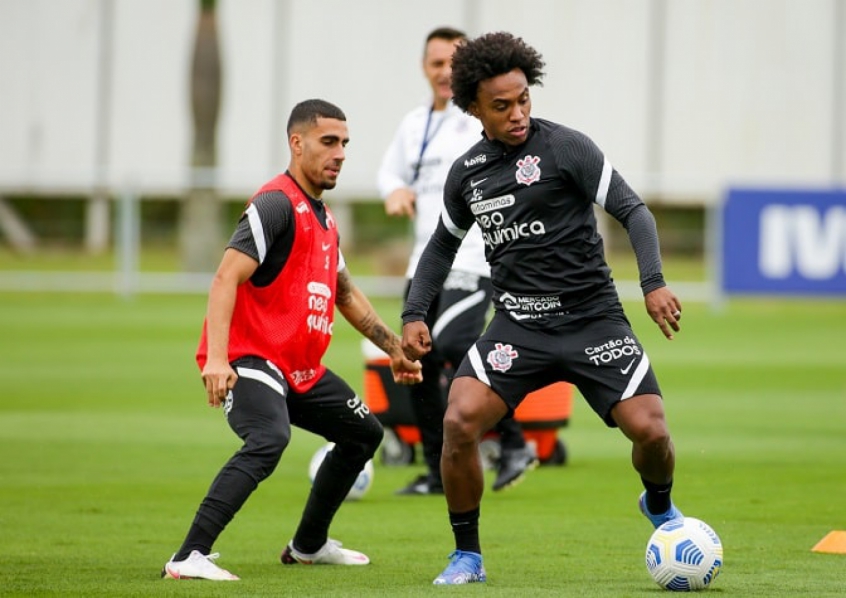 Recuperado Willian Ja Projeta O Proximo Jogo Do Corinthians Fazer Tudo Pelos Tres Pontos Lance