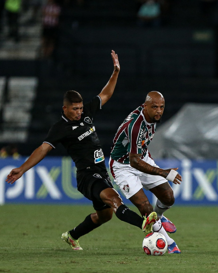 Felipe Melo Leva O Terceiro Cartão Amarelo E Desfalca O Fluminense ...