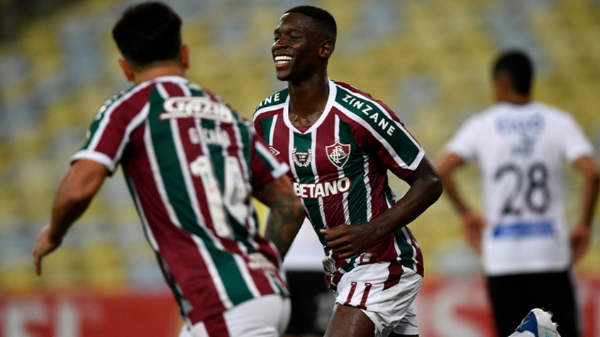 Fluminense Vence O Junior Barranquilla No Maracanã E Segue Vivo Na Sul ...