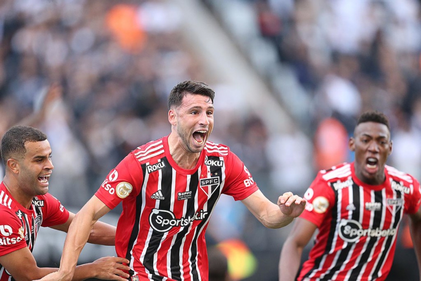 Atacante Do São Paulo, Calleri Lidera Em Gols, Finalizações E Entre ...