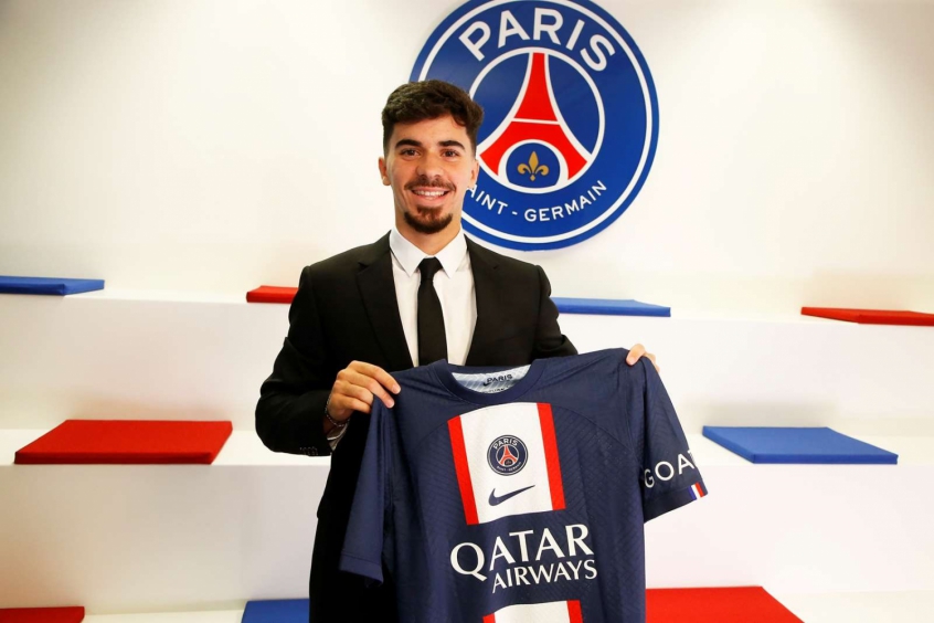 Qual o novo reforço do PSG?