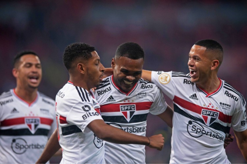 Qual o resultado do São Paulo ontem pelo Brasileiro?