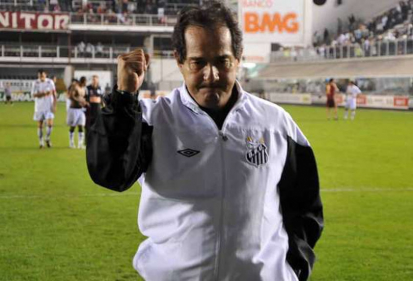 Muricy Ramalho - comandando Santos no título da Recopa de 2012