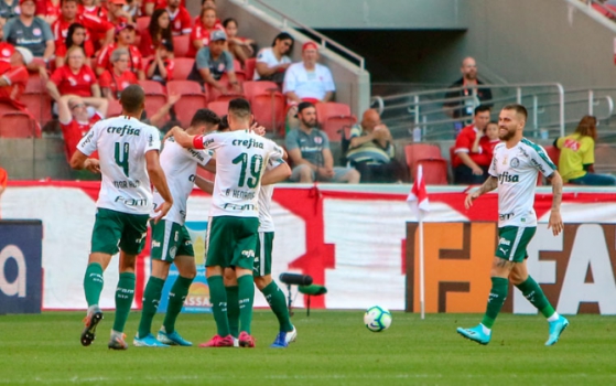 Com polêmica de VAR, Palmeiras e Inter empatam no BeiraRio  LANCE!