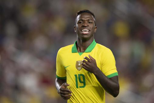 Vinícius Júnior compra mais de 100 ingressos para jogo do Brasil no Maracanã: ‘Família é grande’