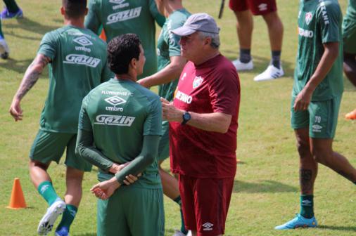 Abel Braga diz que Fluminense ‘causou dano’ no Flamengo e dispara: ‘Que se f… eles’