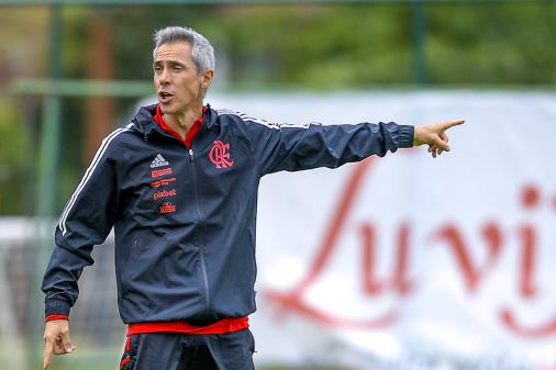 Flamengo tem trunfos para não ‘enganar-se’ por fase do Fortaleza