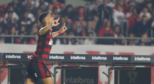 Flamengo justifica favoritismo e vence São Paulo em pleno Morumbi em ida da semifinal da Copa do Brasil