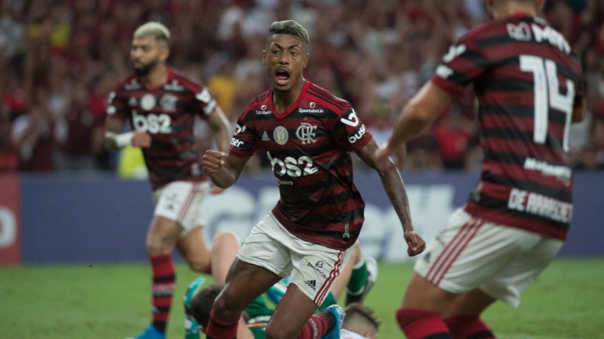 Bruno Henrique está sendo cobiçado por clubes chineses de acordo com o empresário dele, Dênis Ricardo, em contato com o LANCE!. Há quatro clubes da China que já apresentaram ofertas por Bruno Henrique, que possui multa rescisória de 30 milhões de euros (cerca de R$ 140 milhões) e vínculo até o fim de 2021. 