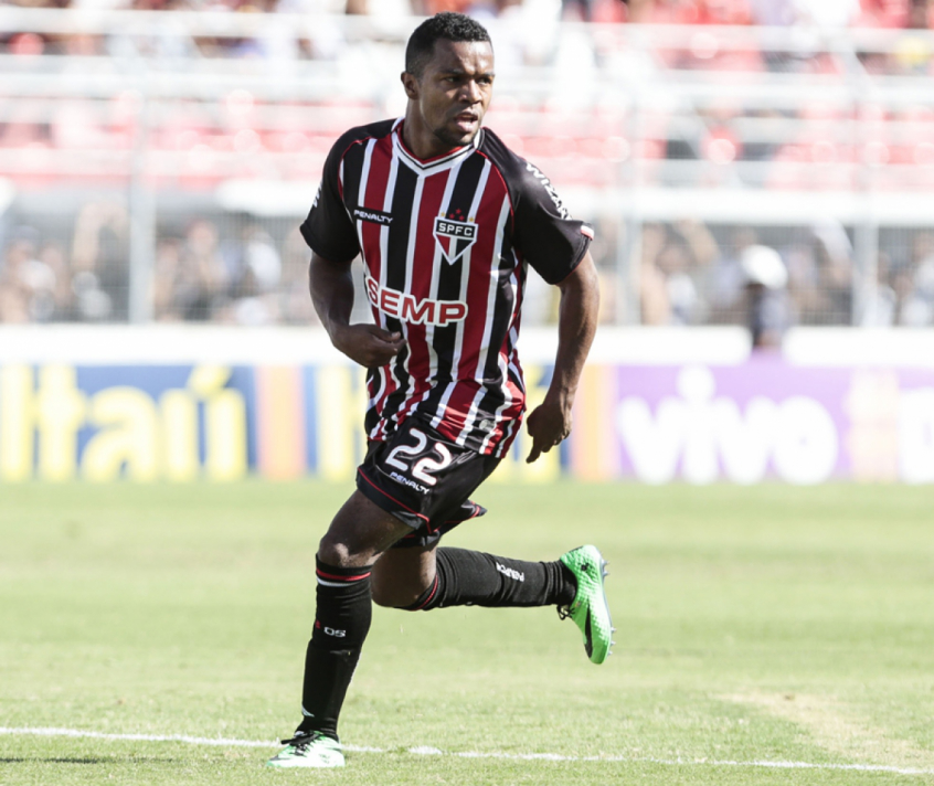 PABON - Vindo do Valencia, da Espanha, o colombiano Pabón chegou com expectativa no São Paulo no ano de 2014. Porém, fez 18 jogos, marcou só dois gols e deixou o clube.