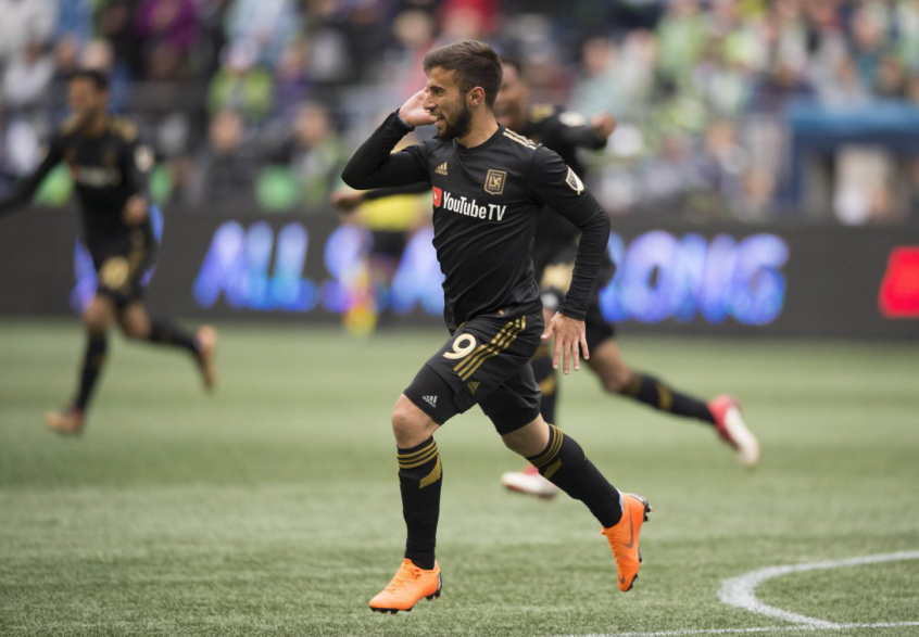 Diego Rossi (Uruguai) - O uruguaio de 21 anos foi um dos melhores jogadores da MLS em 2019. Foi um dos artilheiros da temporada regular, pelo Los Angeles FC, com 16 gols e eleito o melhor jogador sub-22 da competição. Foi revelado pelo Peñarol e é avaliado em € 12 milhões.