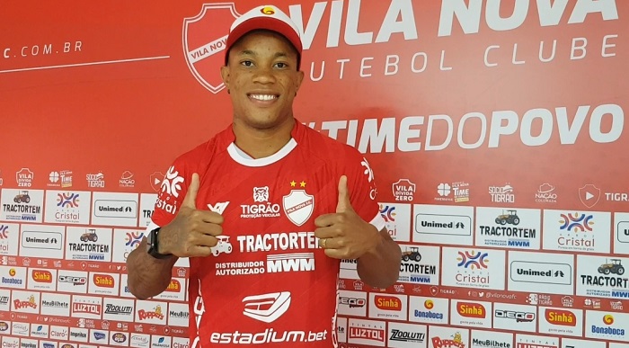 O Atlético-MG acertou nos últimos dias a saída do atacante Mateus Criciúma. Aos 21 anos, o jovem foi emprestado ao Vila Nova até o final desta temporada. 