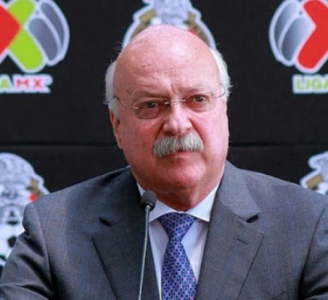 Enrique Bonilla, presidente da Liga BBVA MX, nome oficial do campeonato mexicano, anunciou em suas redes sociais que testou positivo para o novo coronavírus (COVID-19).