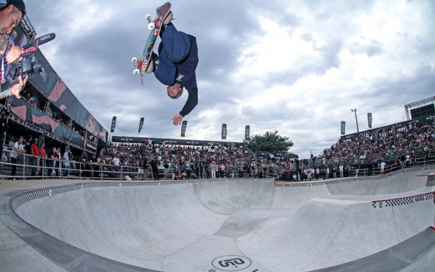 O principal representante do Brasil na modalidade Bowl e Park, Pedro Barros ganhou a medalha de prata no skate park nos Jogos de Tóquio e foi campeão mundial em 2018.