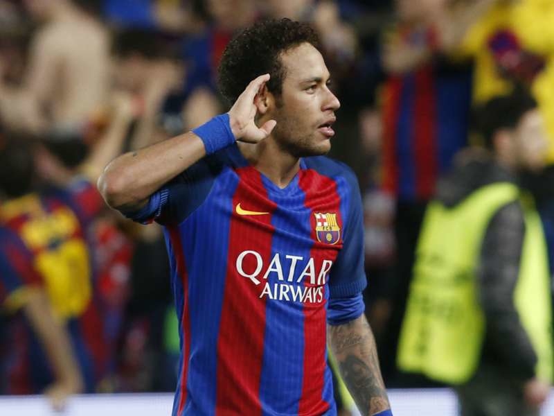 Em 2017, o Barcelona venceu o Paris Saint-Germain por 6 a 1, e conseguiu a vaga nas quartas de final da Liga dos Campeões em uma virada que entrou para história do futebol. Neymar, com dois gols e uma assistência nos oito minutos finais da partida, foi o herói da classificação.