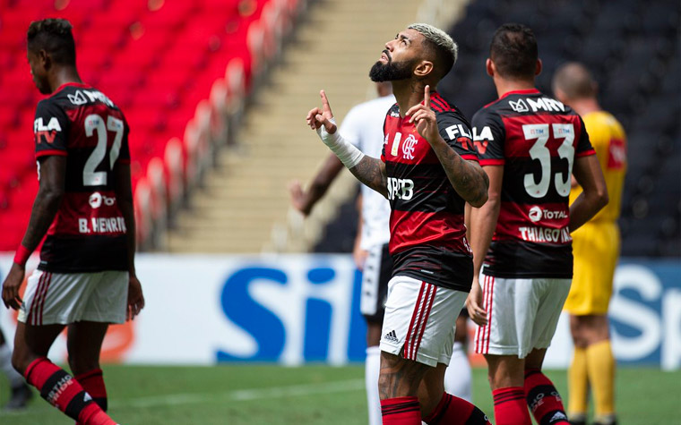 AtuaÇÕes Trio Vai Bem No Empate Do Flamengo Contra O Botafogo Lance Galerias Futebol 6954