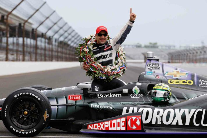 Tony Kanaan participa desde 2002. Foi vencedor em 2013