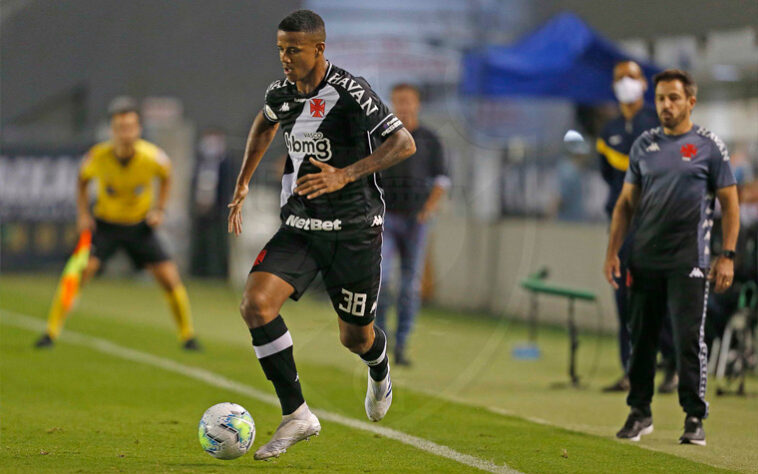 Mesmo desfalcado de jogadores importantes para o esquema de Ramon Menezes, o Vasco fez um jogo honrado e satisfatório na Vila Belmiro e empatou com o Santos. O Cruz-Maltino estreou dois jogadores. Um foi o melhor do time, o outro ficou devendo. Veja as notas do LANCE! (Por Fernanda Teixeira - fernandaisabel@lancenet.com.br)