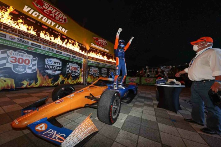 É hora de decisão na Indy. Scott Dixon e Josef Newgarden disputam o título em St. Pete. O GP relembra a trajetória dos dois até aqui 
