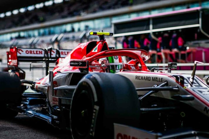 Antonio Giovinazzi ficou pelo caminho, no Q1, mais uma vez na temporada 2020