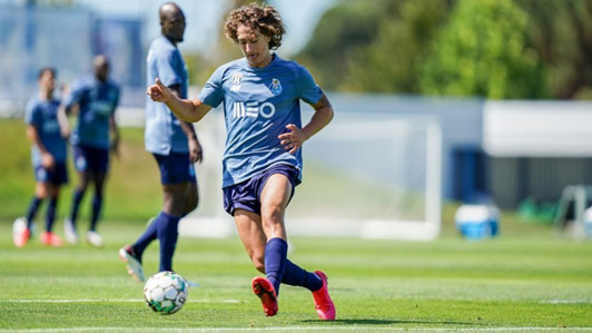 O atacante Fabio Silva é uma das principais joias do futebol europeu.