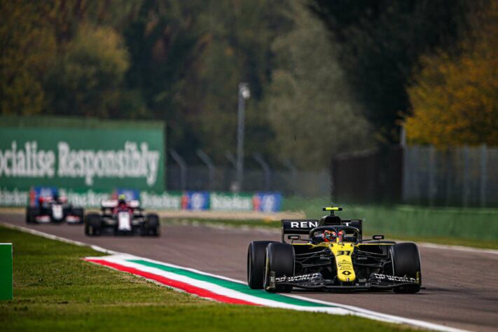 Esteban Ocon abandonou novamente, dessa vez com problemas no câmbio 