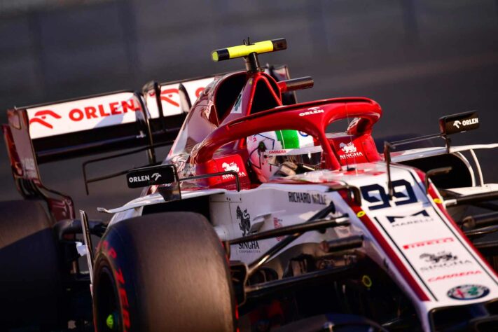 16 - Antonio Giovinazzi (Alfa Romeo) - 1.88 - Pior que Räikkonen.