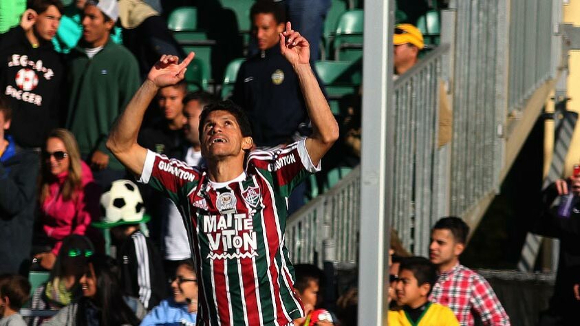 5. Magno Alves: Fluminense (1998–2002, 2015–2016) - Atlético-MG (2003–2006)