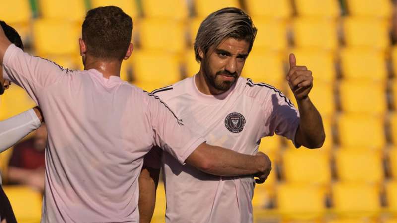 Rodolfo Pizarro é dono da camisa 10 do Inter Miami. O meia mexicano, de 27 anos, também fez fama em seu país, em que defendeu as cores de Pachuca, Chivas e Monterrey. Em seu currículo, constam uma Champions League Concacaf pelo Pachuca, e outra pelo Chivas, cuja qual foi eleito o melhor jovem jogador da competição.