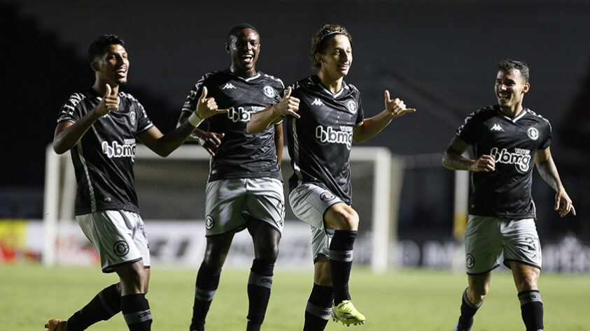 2021 - Vasco 3x1 Macaé - Campeonato Carioca - São Januário - Gols de Gabriel Pec, Marquinhos Gabriel, Matías Galarza / Dante.