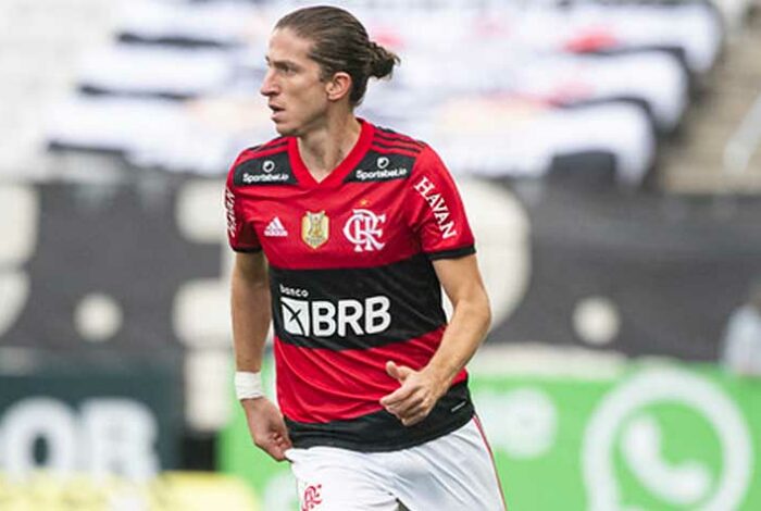 Campeão e zagueiro pelo Flamengo, Filipe Luís não é o primeiro ex-jogador do clube a treinar a equipe rubro-negra; relembre