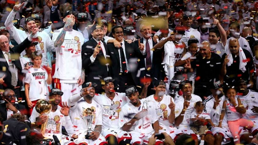 Miami Heat: 7 títulos (2005–06, 2010–11, 2011–12, 2012–13, 2013–14, 2019–20, 2022–23)