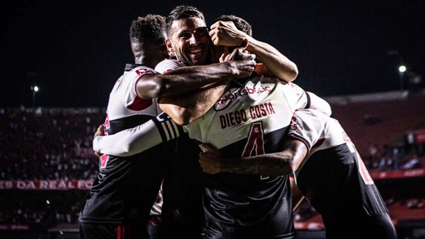 1º - São Paulo - 13 jogos com transmissão da Globo: Rodada 2 (Flamengo 3 x 1 São Paulo); Rodada 6 (São Paulo 2 x 1 Cuiabá); Rodada 7 (Corinthians 1 x 1 São Paulo); Rodada 11 (São Paulo 1 x 0 América-MG); Rodada 15 (Atlético-GO 1 x 2 São Paulo); Rodada 17 (São Paulo 2 x 2 Fluminense); Rodada 20 (Athletico-PR 1 x 0 São Paulo); Rodada 22 (São Paulo 3 x 0 Red Bull Bragantino); Rodada 24 (São Paulo 0 x 1 Fortaleza); Rodada 26 (São Paulo 1 x 1 Corinthians); Rodada 27 (Ceará 0 x 2 São Paulo) / Jogos ainda a acontecer: Rodada 31 (São Paulo x Botafogo); Rodada 33 (Juventude x São Paulo).