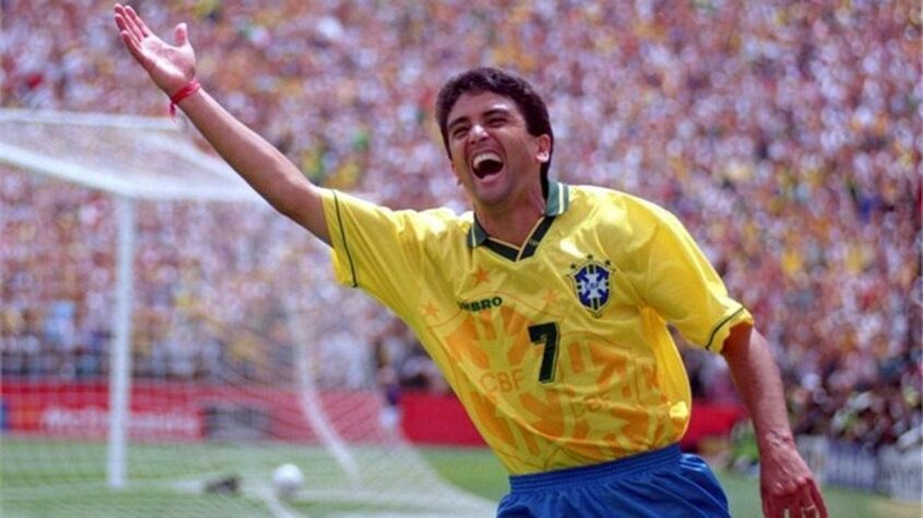 Bebeto: 39 gols em 76 jogos